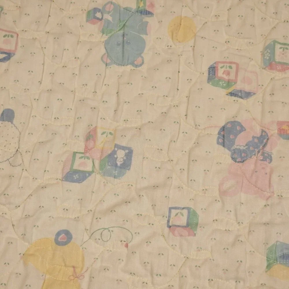 Vintage‎ Light Yellow Baby Blanket ABC Animals Quilted Eyelet Lace Trim 43 X 58